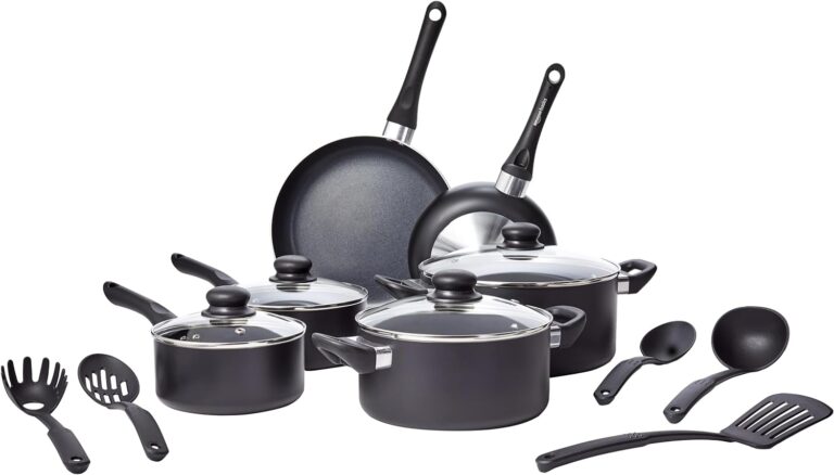 Amazon Basics Non Stick Kitchen Cookware 15-Piece Set, Non-Induction, Includes Pots, Pans, and Utensils, Black